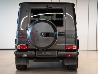 Mercedes-Benz G 63 AMG 5.5 V8 420kW