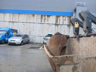 JCB 4cxAEC joystick torque lock