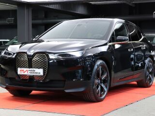 BMW iX xDrive 40 240кВ