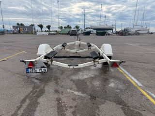 KARAVAN US-4150