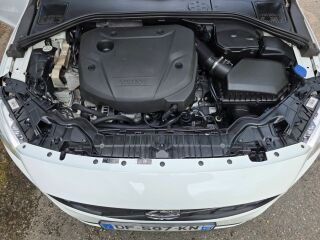 Volvo V60 Summum Ice White 2.0 D4 133kW