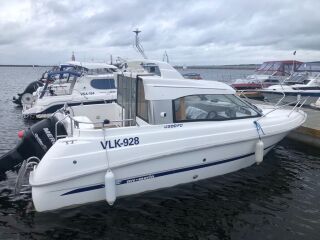 MV-Marin 6600 FC V6 Mercury Optimax 135