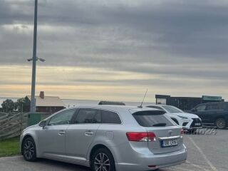 Toyota Avensis Sol Package 2.0 D-4D 91kW