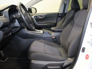 Toyota RAV4 Luxury Comfort Pack 2.5 131кВ