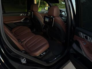 BMW X7 3.0 195kW