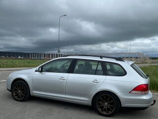 Volkswagen Golf 1.6 75kW