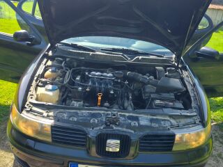 SEAT Toledo Comfortline 1.6 R4 16V 74kW