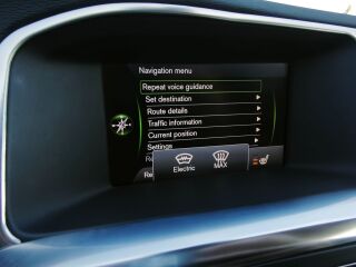 Volvo V60 D4 AWD FACELIFT 2.4 120kW