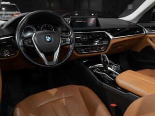 BMW 520 xDrive 2.0 140kW