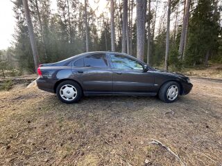 Volvo S60 2.4 R5 125kW