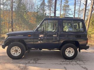 Toyota Land Cruiser 2.4 66kW