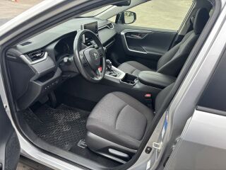 Toyota RAV4 2.0 129kW