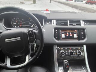 Land Rover Range Rover Sport 3.0 215kW