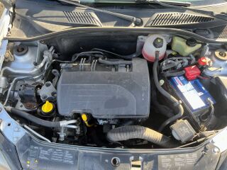 Renault Thalia 1.1 55кВ
