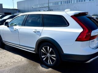 Volvo V90 Cross Country D4 AWD Geartronic 2.0 140kW