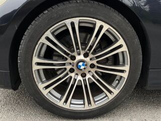 BMW 330 3.0 r6 N52B30 190kW