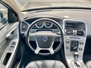 Volvo XC60 AWD Summum MY2012 2.4 D5 158kW