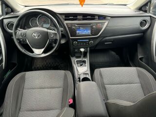Toyota Auris Touring Sports 1.6 97kW