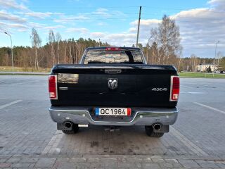 Dodge RAM 1500 Laramie 5.7 V8 295kW