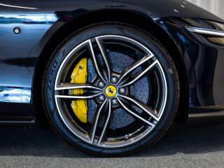 Ferrari Roma Spider 3.9 V8 456kW