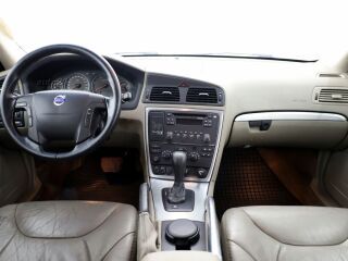 Volvo XC70 Summum Facelift ATM 2.4 D5 136kW