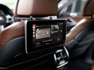 BMW X7 M-Sportpakett Individual B&W Shadowline 3.0 195kW