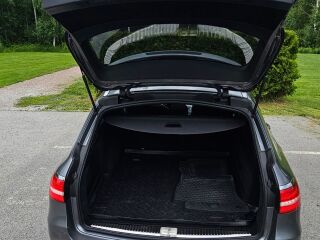 Mercedes-Benz E 220 AMG 2.0 143kW