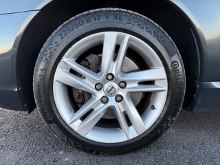 Volvo V70 Facelift Nordic 2.0 R5 D4 120kW