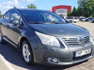 Toyota Avensis 2.0 114kW