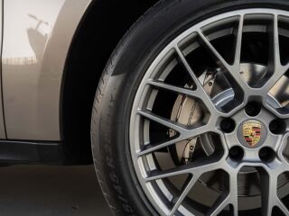 Porsche Macan Sport Chrono Package 2.0 185кВ
