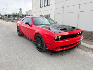 Dodge Challenger 6.4 V8 SRT 362кВ