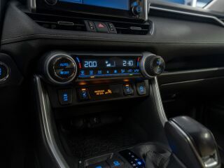 Toyota RAV4 Luxury Petrol 129kW