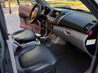 Mitsubishi L200 4x4 2.5 100kW