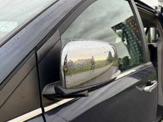 Chrysler Grand Voyager Platinum Stow&Go Limited Edition 2.8 120kW