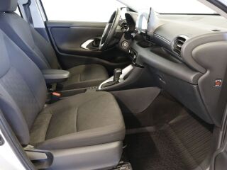 Toyota Yaris Active 68kW
