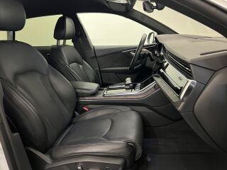 Audi Q8 3.0 210кВ