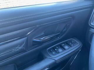 Ram 1500 Limited e-Torque 5.7 V8 295kW