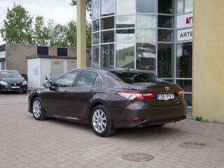 Toyota Camry 2.5 Hybrid 131kW