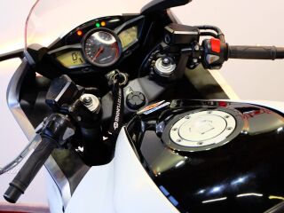 Honda VFR 1200 V4 127кВ