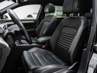 Volkswagen Passat Elegance 2.0 110kW