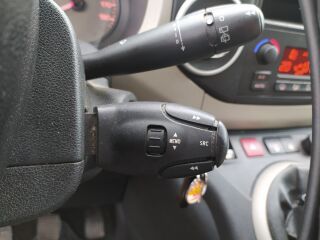 Citroen Berlingo Multispace 1.6 R4 88кВ