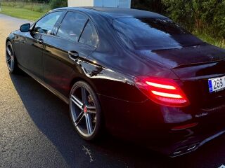Mercedes-Benz E 200 2.0 110kW