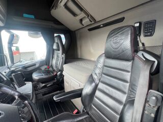 Scania S580 13.0 V8 DC16 117 427kW