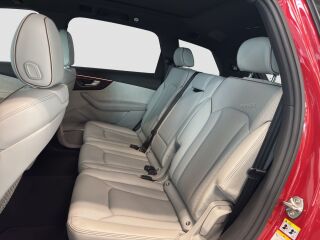 Audi Q7 S line 50 TDI quattro 3.0 210kW