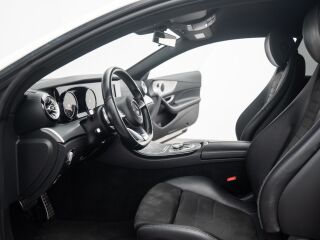 Mercedes-Benz E 220 4Matic Coupe AMG 2.0 143kW