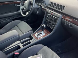 Audi A4 Quattro 3.2 V6 188kW