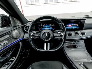 Mercedes-Benz E 220 AMG Line Black Edition 2.0 143кВ