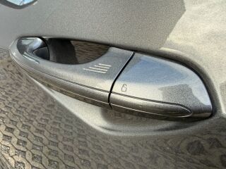 Ford S-MAX Titanium 2.0 110kW