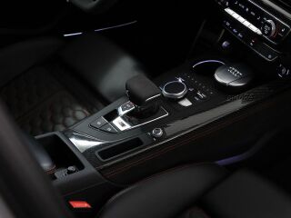 Audi RS 4 Avant quattro 3.0 331кВ