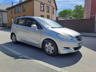 Honda FR-V 1.7 92kW